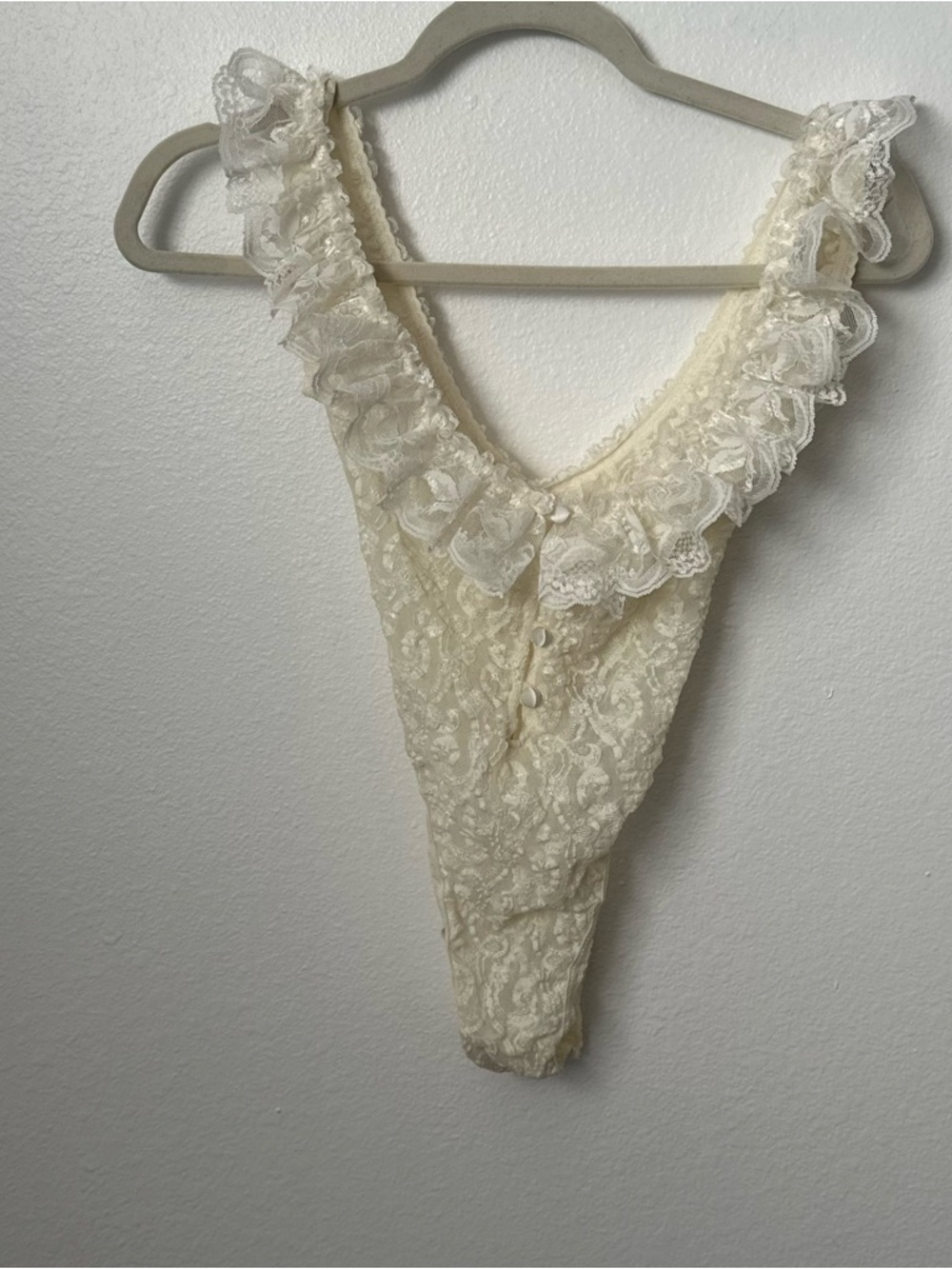 Vintage E. Bole Lace Ruffle V-Neck Thong Bodysuit in Cream